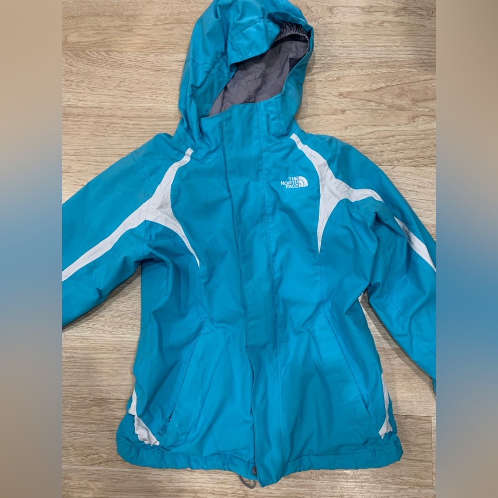 NorthFace HyVent Turquoise Jacket